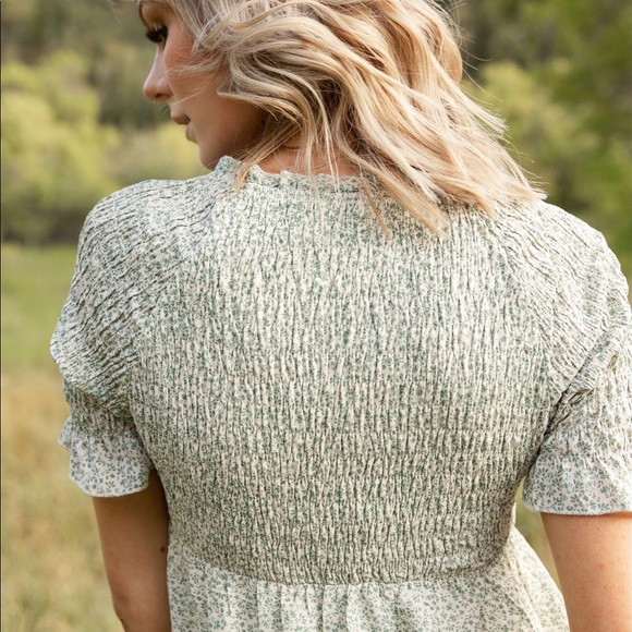 NWT Nursing Friendly Chloe Floral Smocked Maxi Dress - Sage - Picture 6 of 6